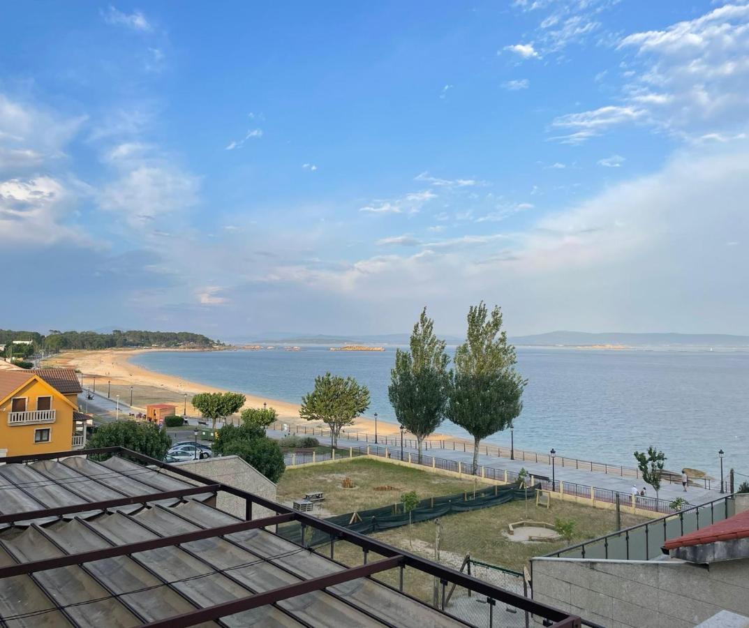 Ferienwohnung Apartamento En La Playa Ribeira Exterior foto